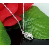 N9253037 Lovely Ba...